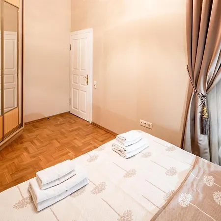 3 Bedrooms Royal Italian Style In An Austrian Building, Parking, Balcony Apartment *