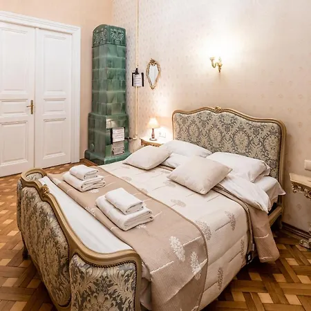 Apartment 3 Bedrooms Royal Italian Style In An Austrian Building, Parking, Balcony