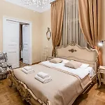 3 Bedrooms Royal Italian Style In An Austrian Building, Parking, Balcony Львів