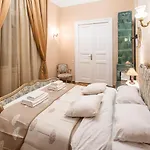 3 Bedrooms Royal Italian Style In An Austrian Building, Parking, Balcony Апартаменти *