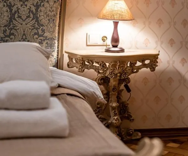 3 Bedrooms Royal Italian Style In An Austrian Building, Parking, Balcony Львів